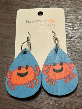 NWT Handmade Blue Teardrop Earrings Hand Painted Crab Summer Vibes